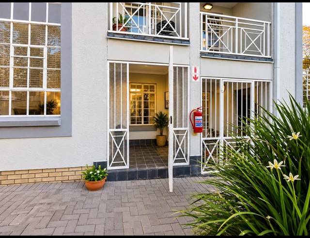 2 BEDROOM TOWNHOUSE FOR SALE IN VILLIERIA